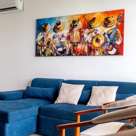 Apartamento Modern 1 Bedroom With Cienaga View In Zona Norte *
