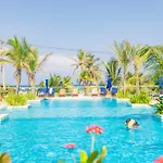 Modern 1 Bedroom Apartment With Cienaga View In Zona Norte